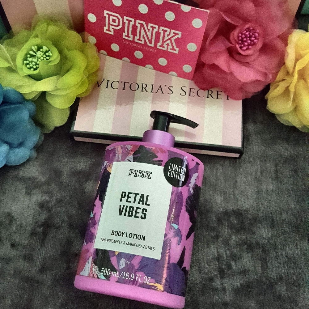 VS PINK Rare Limited Edition Body Lotion